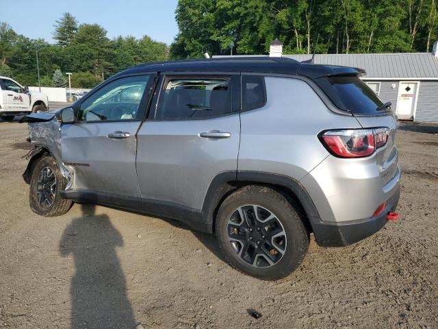 3C4NJDDB5KT722057 - 2019 JEEP COMPASS TRAILHAWK SILVER photo 2