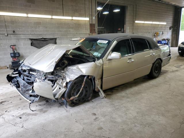 1LNHM81W84Y622082 - 2004 LINCOLN TOWN CAR EXECUTIVE Բեժ լուսանկար 1