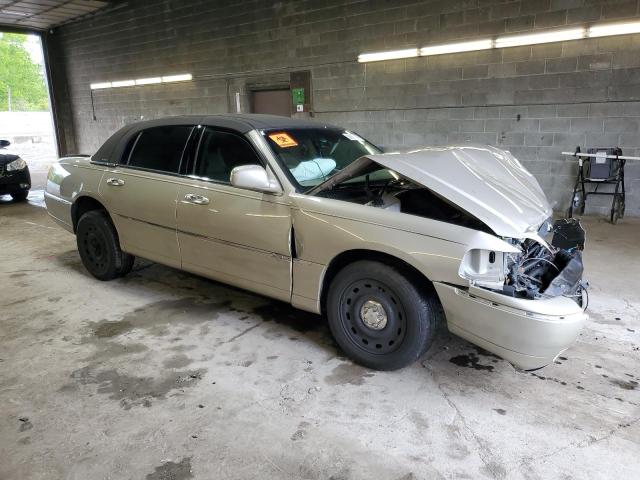 1LNHM81W84Y622082 - 2004 LINCOLN TOWN CAR EXECUTIVE Բեժ լուսանկար 4