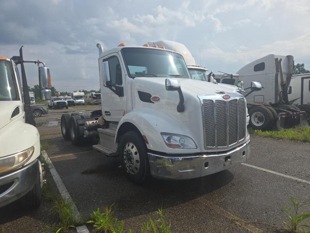 2020 PETERBILT 579, null