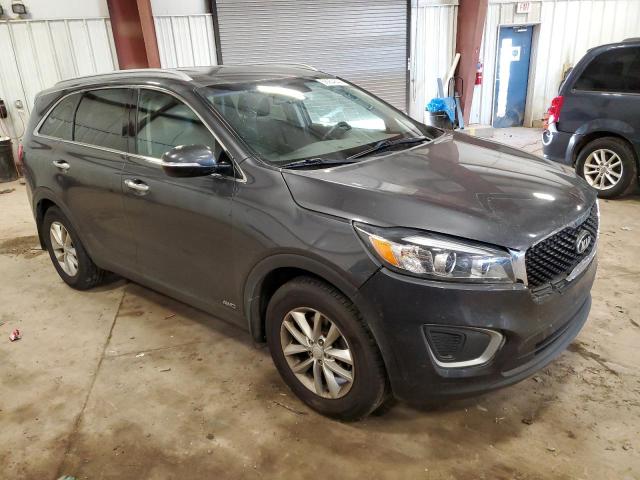 5XYPGDA35HG272110 - 2017 KIA SORENTO LX CHARCOAL photo 4