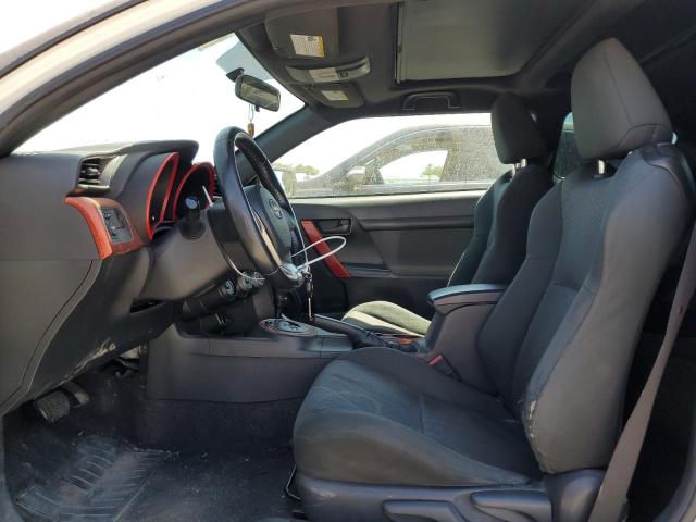 JTKJF5C79B3020752 - 2011 TOYOTA SCION TC 白色 照片 7