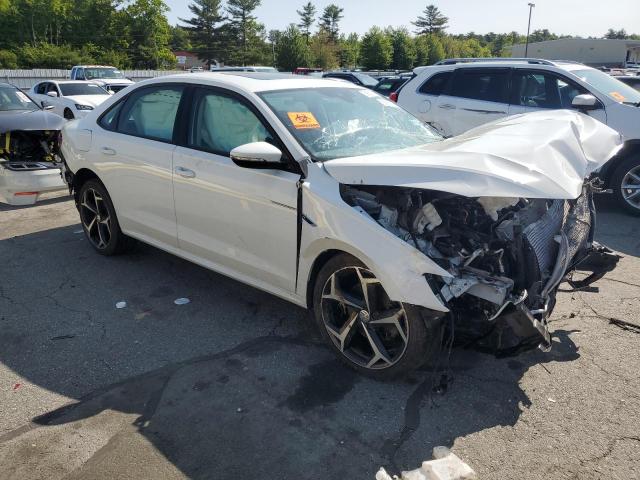 1VWMA7A39LC003009 - 2020 VOLKSWAGEN PASSAT R-LINE Weiß Foto 4