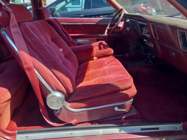 2A38Y62J68R122113 - 1981 CHRYSLER IMPERIAL RED photo 5