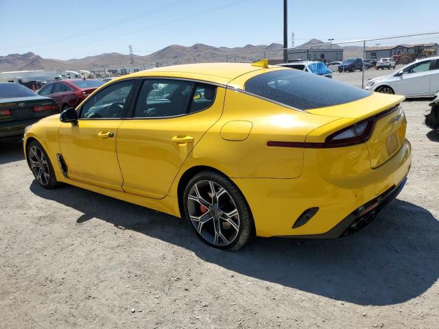 KNAE35LC2J6020648 - 2018 KIA STINGER GT YELLOW photo 2