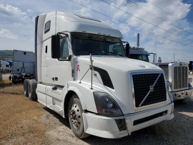 2011 VOLVO VN VNL, null