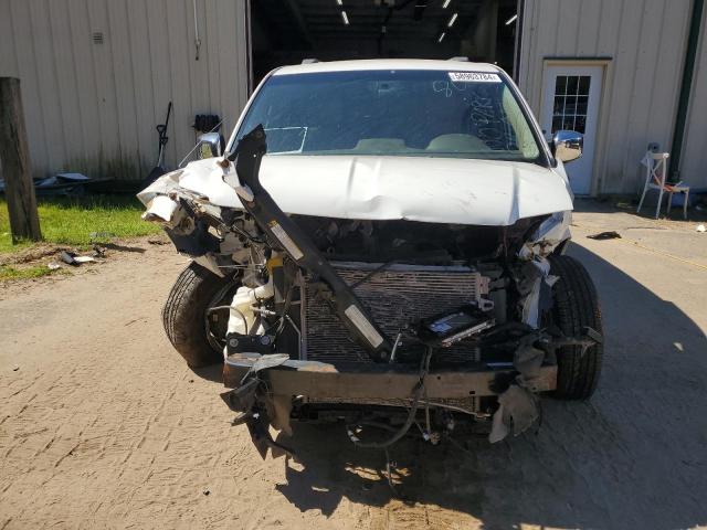 2C4RC1CG4CR121332 - 2012 CHRYSLER TOWN & COU TOURING L WHITE photo 5