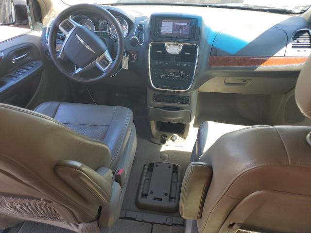 2C4RC1CG4CR121332 - 2012 CHRYSLER TOWN & COU TOURING L WHITE photo 8