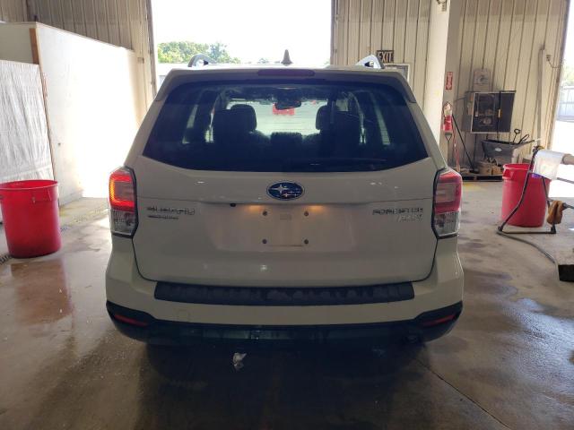 JF2SJAEC9HH569474 - 2017 SUBARU FORESTER 2.5I PREMIUM WHITE photo 6