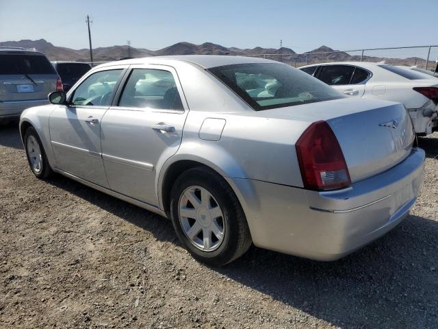 2C3JA53GX5H156450 - 2005 CHRYSLER 300 TOURING SILVER photo 2