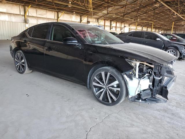 1N4BL4CV3NN320704 - 2022 NISSAN ALTIMA SR BLACK photo 4