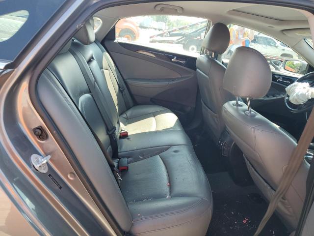 5NPEC4AC1DH682425 - 2013 HYUNDAI SONATA SE 灰色 照片 10
