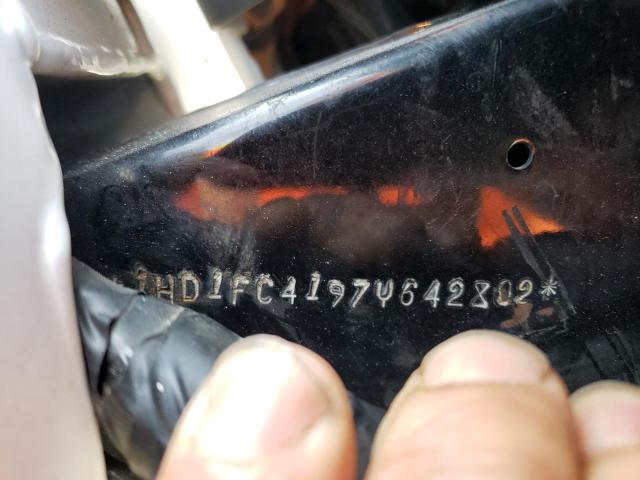 1HD1FC4197Y642802 - 2007 HARLEY-DAVIDSON FLHTCUI 白色 照片 9