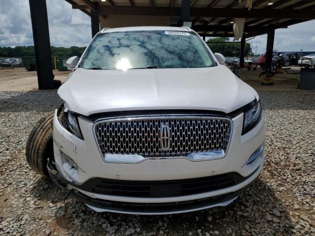 5LMTJ3DHXKUL29496 - 2019 LINCOLN MKC RESERVE თეთრი ფოტო 5