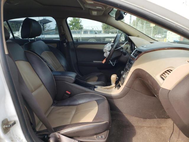 1G1ZG5E71CF378375 - 2012 CHEVROLET MALIBU LTZ Beyaz fotoğraf 5