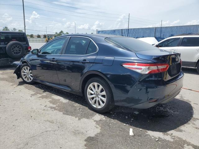 4T1B11HK6JU503541 - 2018 TOYOTA CAMRY L BLUE photo 2