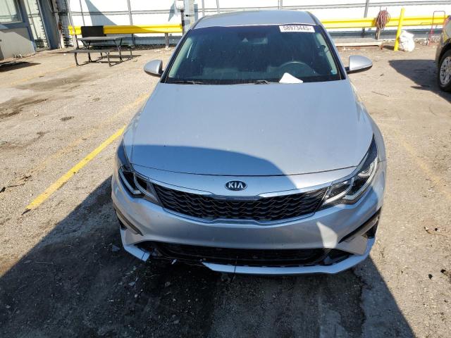 5XXGT4L32KG358589 - 2019 KIA OPTIMA LX Күміс фото 5