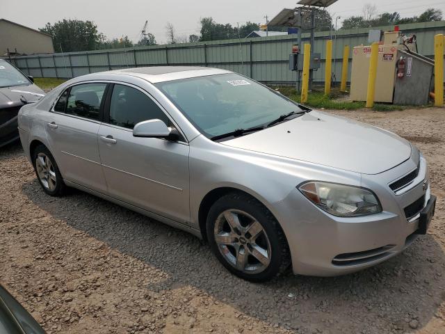 1G1ZH57B094155926 - 2009 CHEVROLET MALIBU 1LT 银色 照片 4
