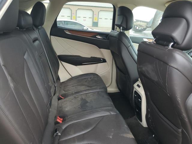 5LMTJ3DH6GUJ22045 - 2016 LINCOLN MKC RESERVE WHITE photo 11