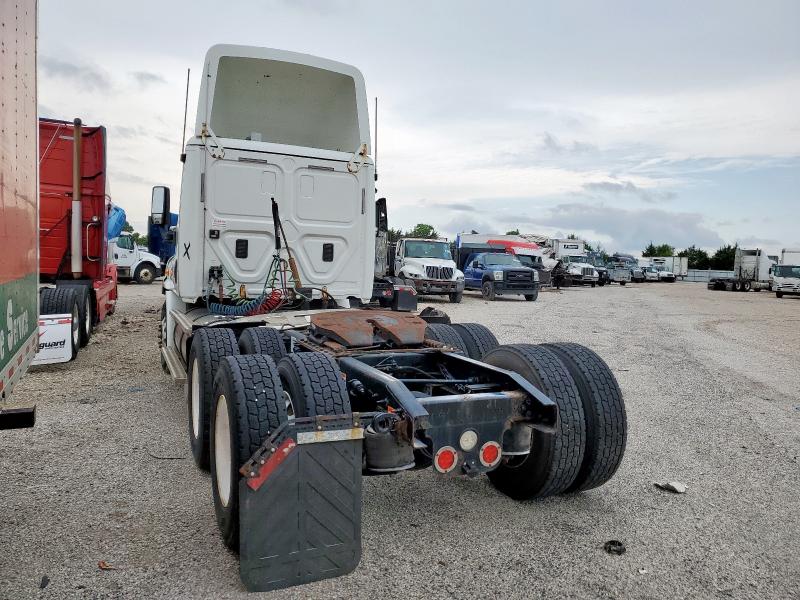 1FUJGBD92ELFY9199 - 2014 FREIGHTLINER CASCADIA 1 WHITE photo 3