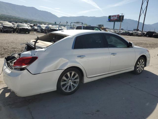4T1BK3DB7BU375911 - 2011 TOYOTA AVALON BASE WHITE photo 3