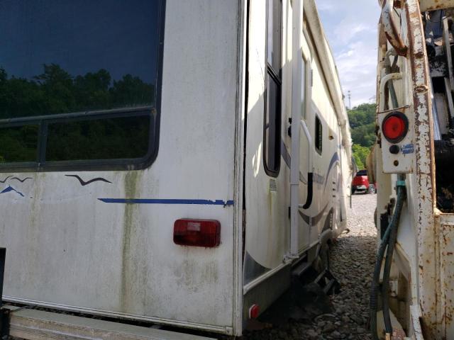 4X4FSAF294J018350 - 2004 FORS TRAILER 白色 照片 4