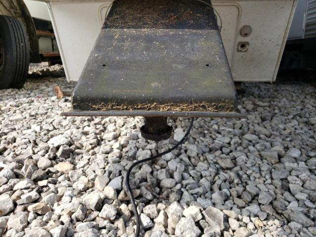 4X4FSAF294J018350 - 2004 FORS TRAILER 白色 照片 8