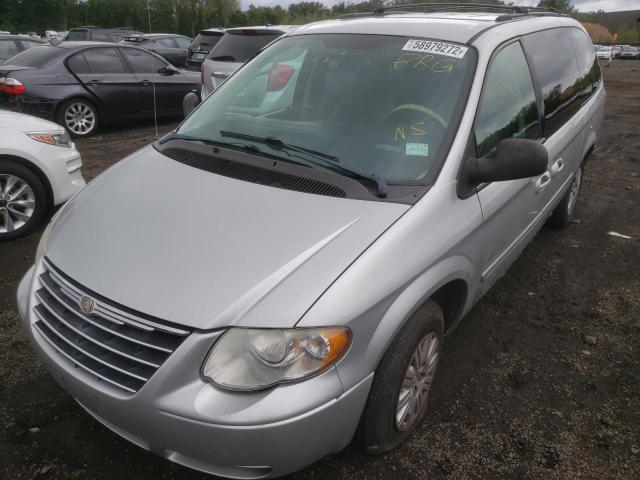 2A4GP44R66R844689 - 2006 CHRYSLER TOWN & COU LX SILVER photo 2