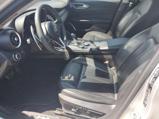 ZARFAEDN9H7533774 - 2017 ALFA ROMEO GIULIA Q4 银色 照片 7