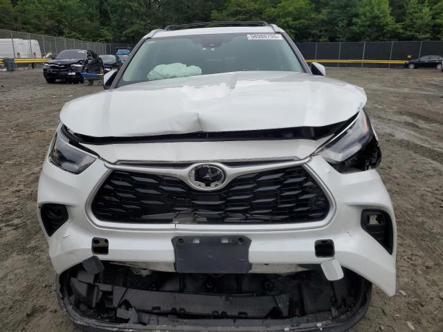 5TDGZRBH9NS564231 - 2022 TOYOTA HIGHLANDER XLE WHITE photo 5