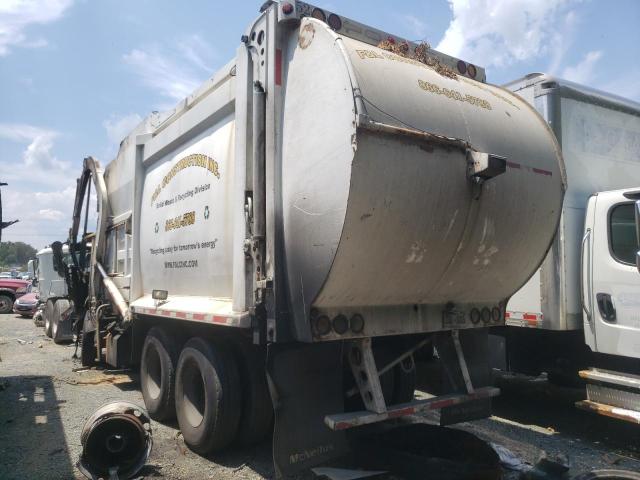 1M2AV04C2EM010776 - 2014 MACK 600 MRU600 WHITE photo 3