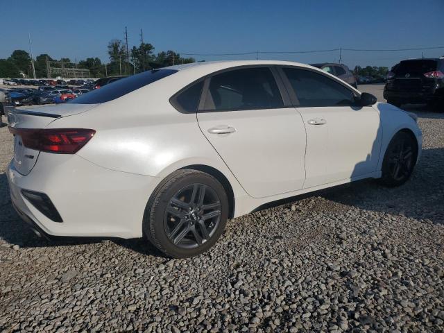 3KPF34AD9ME339850 - 2021 KIA FORTE GT LINE WHITE photo 3