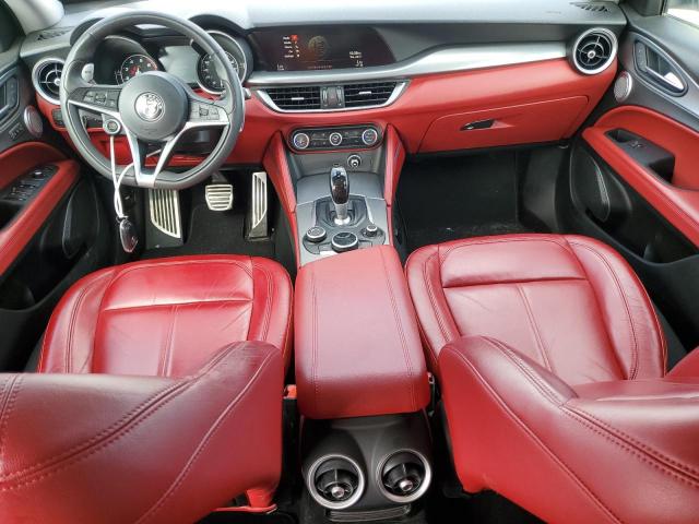 ZASFAKPN1J7B89617 - 2018 ALFA ROMEO STELVIO SPORT Белый фото 8