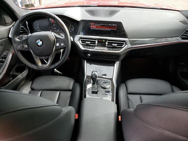 3MW5R7J00M8B95285 - 2021 BMW 330XI RED photo 8