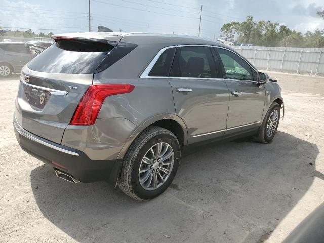 1GYKNBRS0HZ250222 - 2017 CADILLAC XT5 LUXURY GRAY photo 3