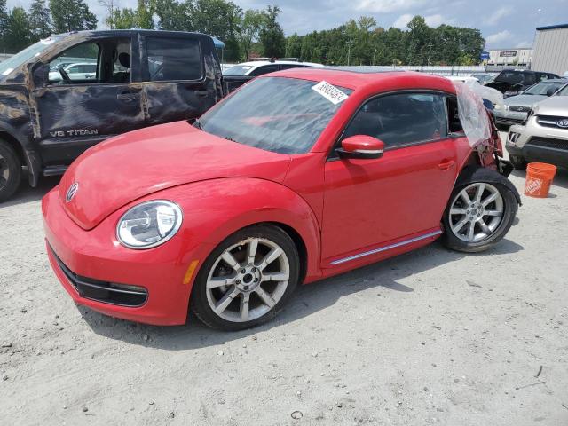 3VWJP7ATXCM625022 - 2012 VOLKSWAGEN BEETLE RED photo 1