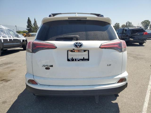 JTMZFREV1HJ114786 - 2017 TOYOTA RAV4 LE WHITE photo 6