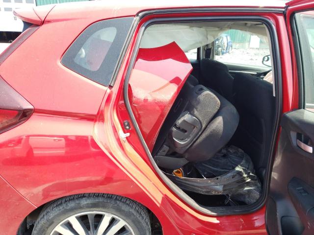 3HGGK5H72GM100715 - 2016 HONDA FIT EX RED photo 10