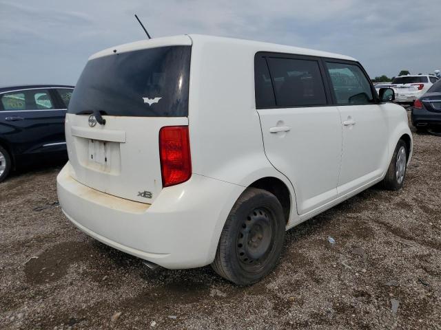 JTLKE50E881046222 - 2008 TOYOTA SCION XB WHITE photo 3