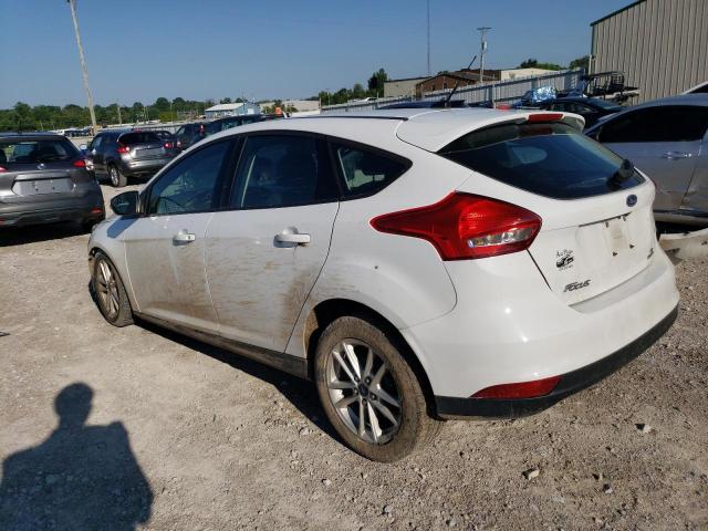 1FADP3K21FL375907 - 2015 FORD FOCUS SE WHITE photo 2