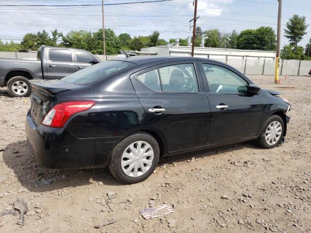 3N1CN7AP2KL843239 - 2019 NISSAN VERSA S BLACK photo 3