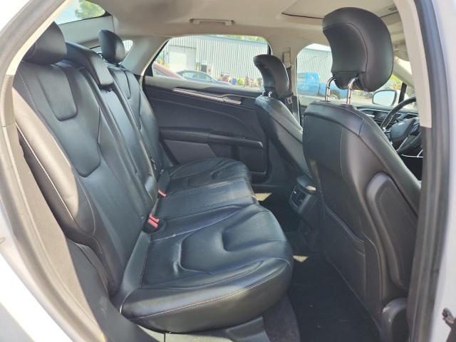 3FA6P0SU8DR254458 - 2013 FORD FUSION TITANIUM PHEV 白色 照片 10