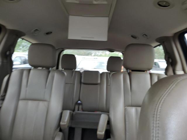 2A4RR8DG2BR613095 - 2011 CHRYSLER TOWN & COU TOURING L BLUE photo 10