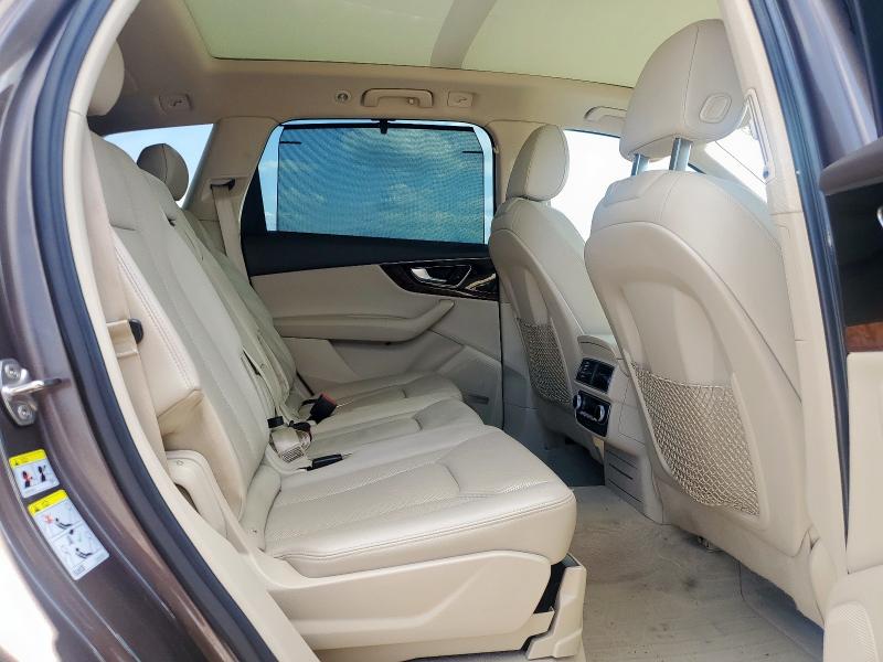 WA1VAAF75HD045933 - 2017 AUDI Q7 PRESTIGE ყავისფერი ფოტო 11