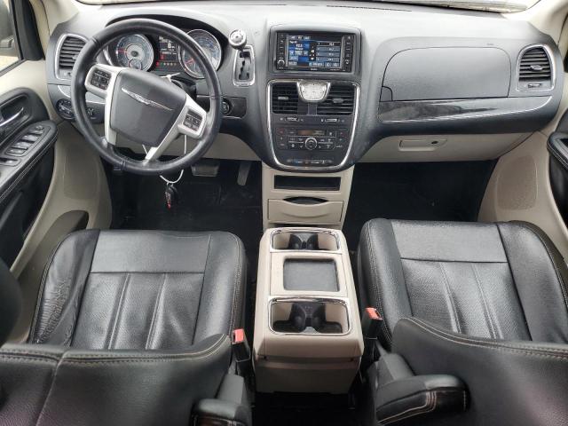 2C4RC1CG2FR697375 - 2015 CHRYSLER TOWN & COU TOURING L WHITE photo 8