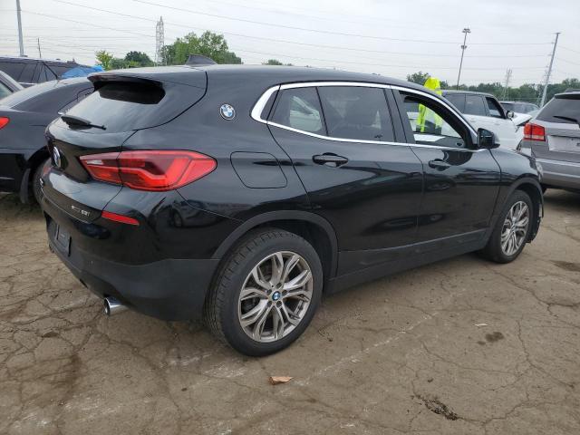 WBXYJ3C34JEJ81375 - 2018 BMW X2 SDRIVE28I BLACK photo 3