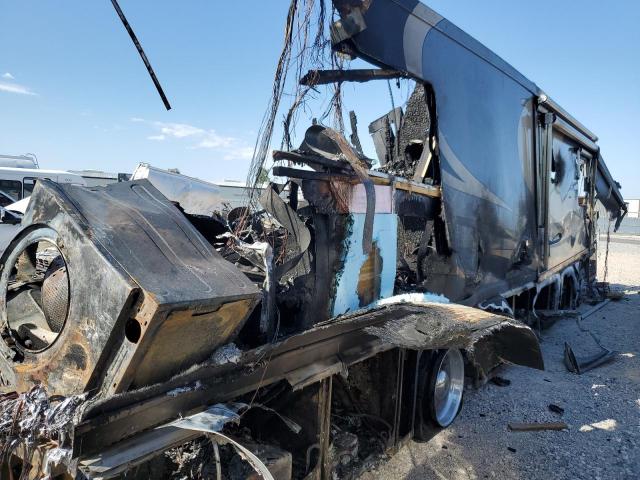 1RF42464542026237 - 2004 ROADMASTER RAIL MONOCOQUE Обгорілий фото 10