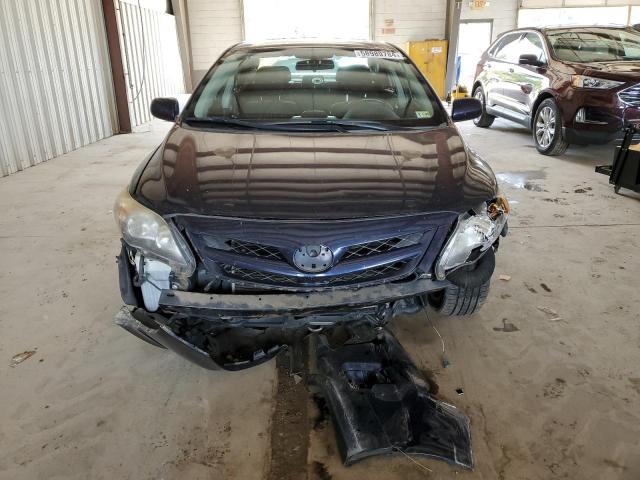 2T1BU4EE9DC085683 - 2013 TOYOTA COROLLA BASE BLUE photo 5