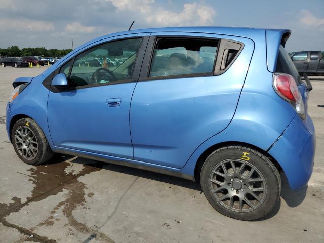 KL8CD6S9XFC738940 - 2015 CHEVROLET SPARK 1LT BLUE photo 2