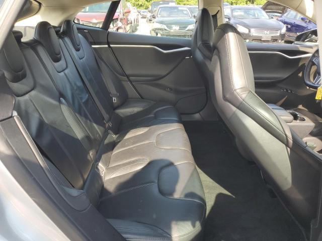 5YJSA1CN7DFP08868 - 2013 TESLA MODEL S ვერცხლისფერი ფოტო 10
